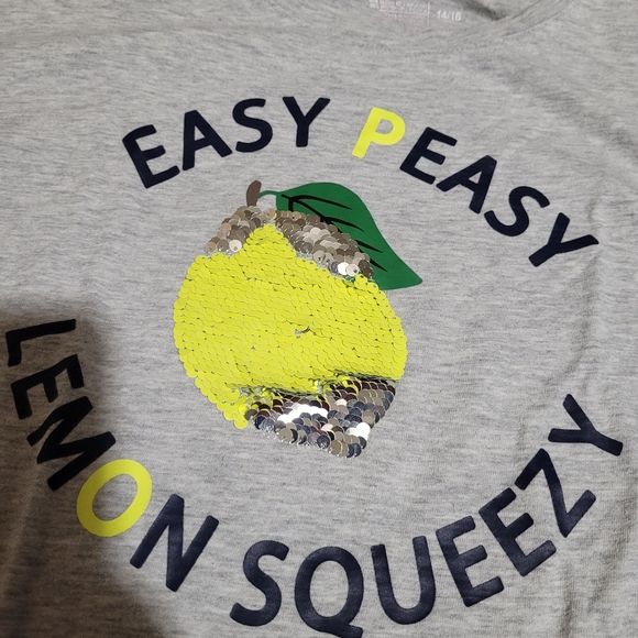 Girls cute tee lot - Picture 9 of 10